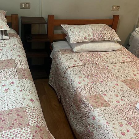 Hostal Victoria Punta Arenas Kültér fotó