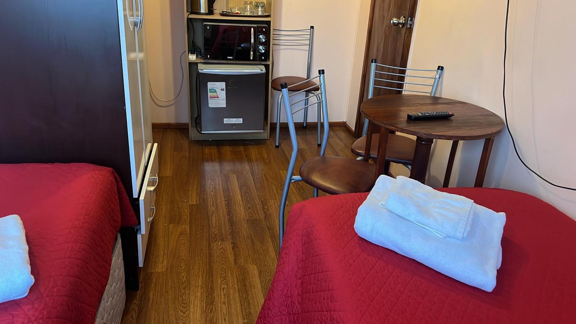 Hostal Victoria Punta Arenas Kültér fotó