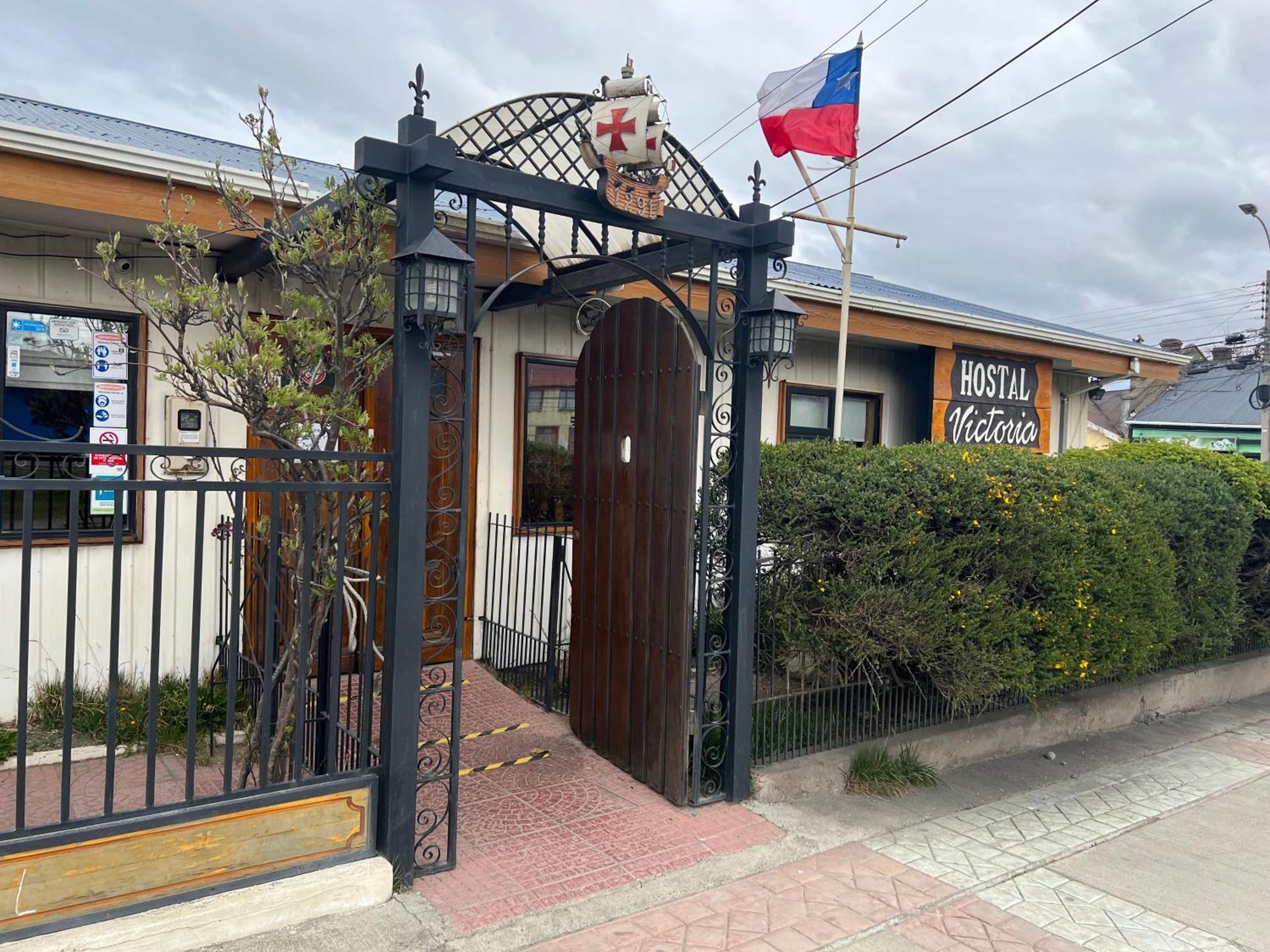 Hostal Victoria Punta Arenas Kültér fotó