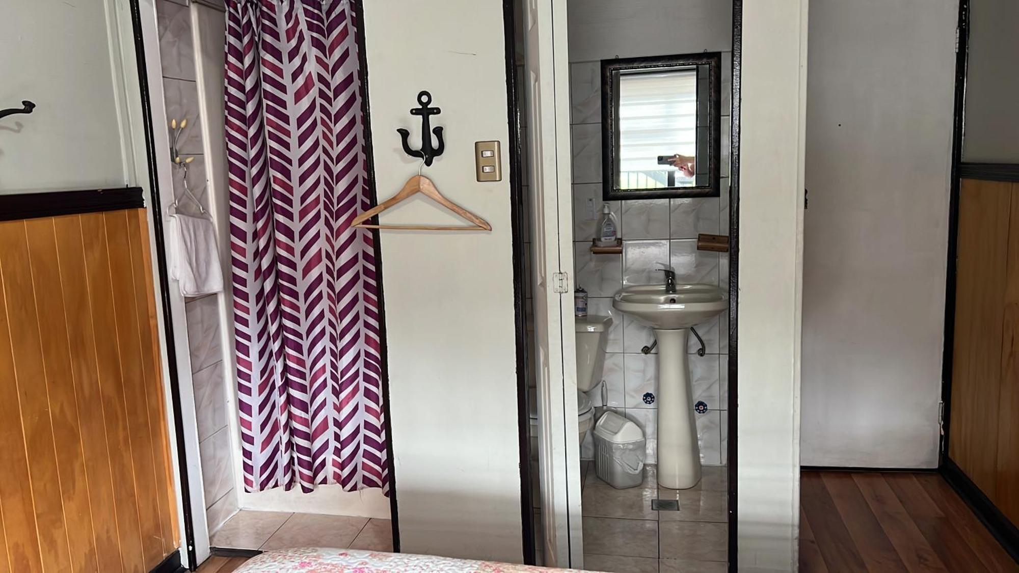 Hostal Victoria Punta Arenas Kültér fotó